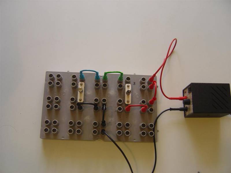 jeu_du_circuit_image_10.jpg jeu_du_circuit_image_10.jpg